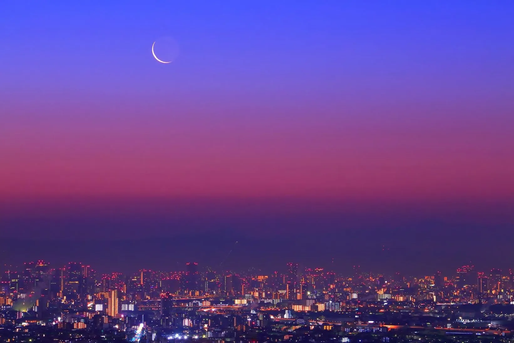 バレンタインデーの朝の月 No.0000