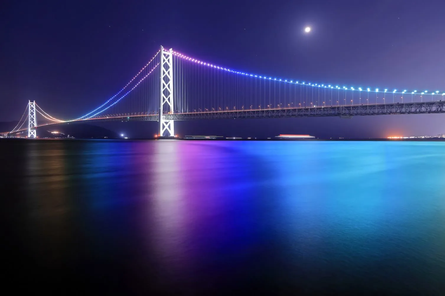 五日月と明石海峡大橋 No.0000