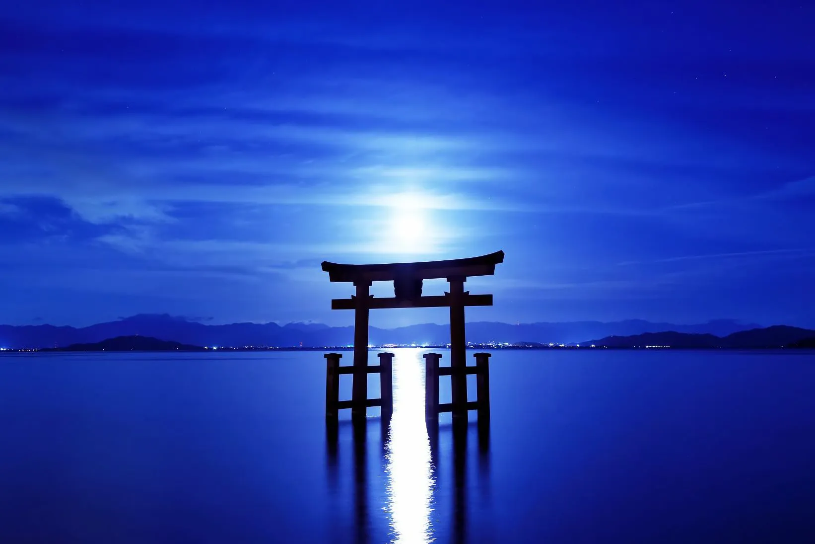 月夜の鳥居 No.0000