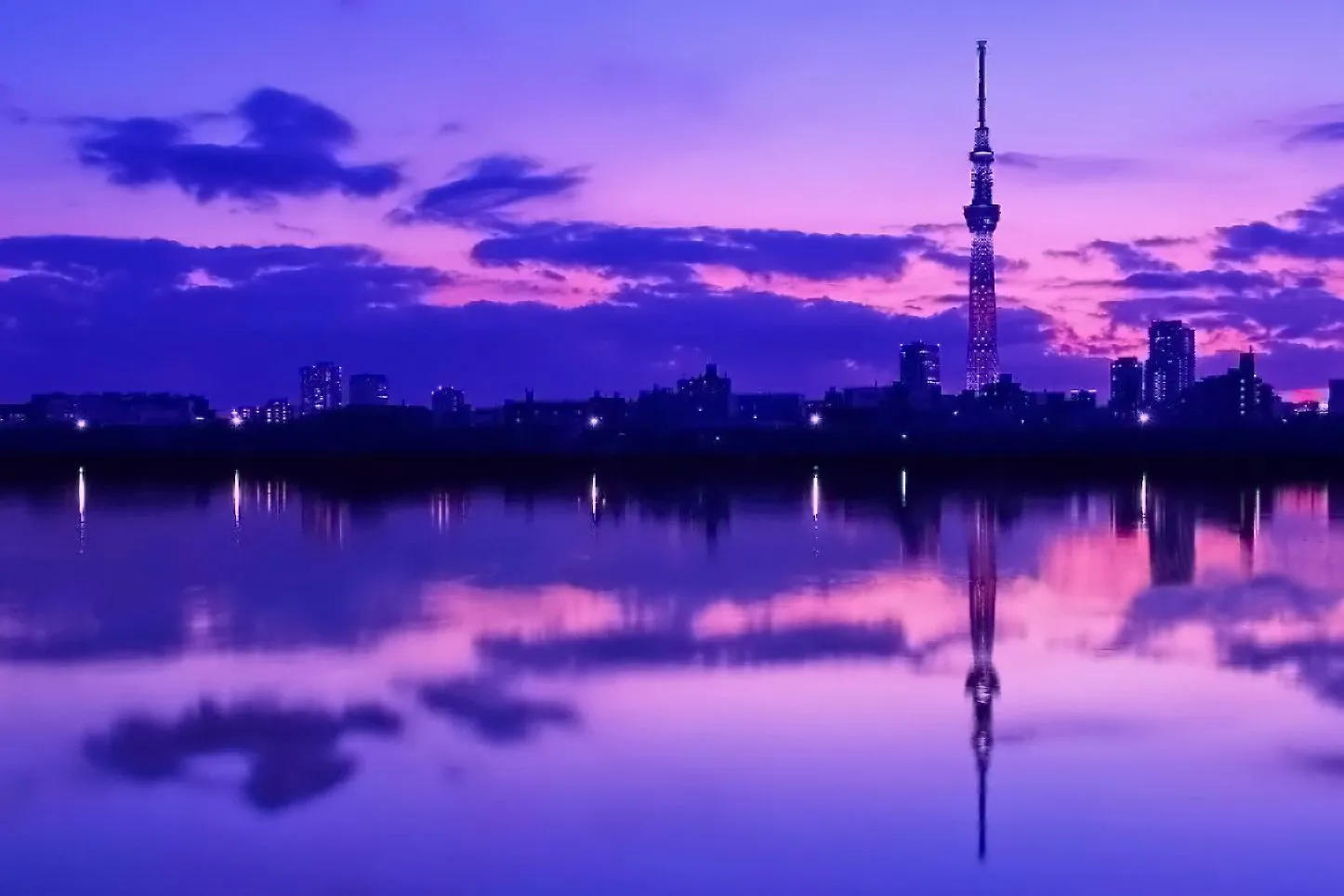 リフレクションの夕景 No.0000