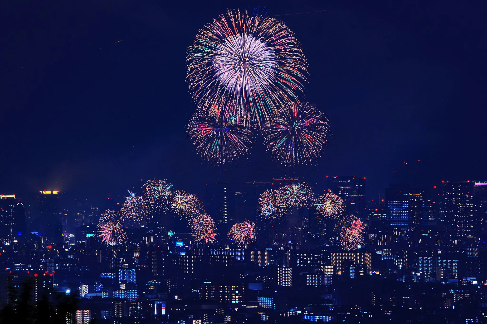 3年振りの「なにわ淀川花火大会」 No.0000