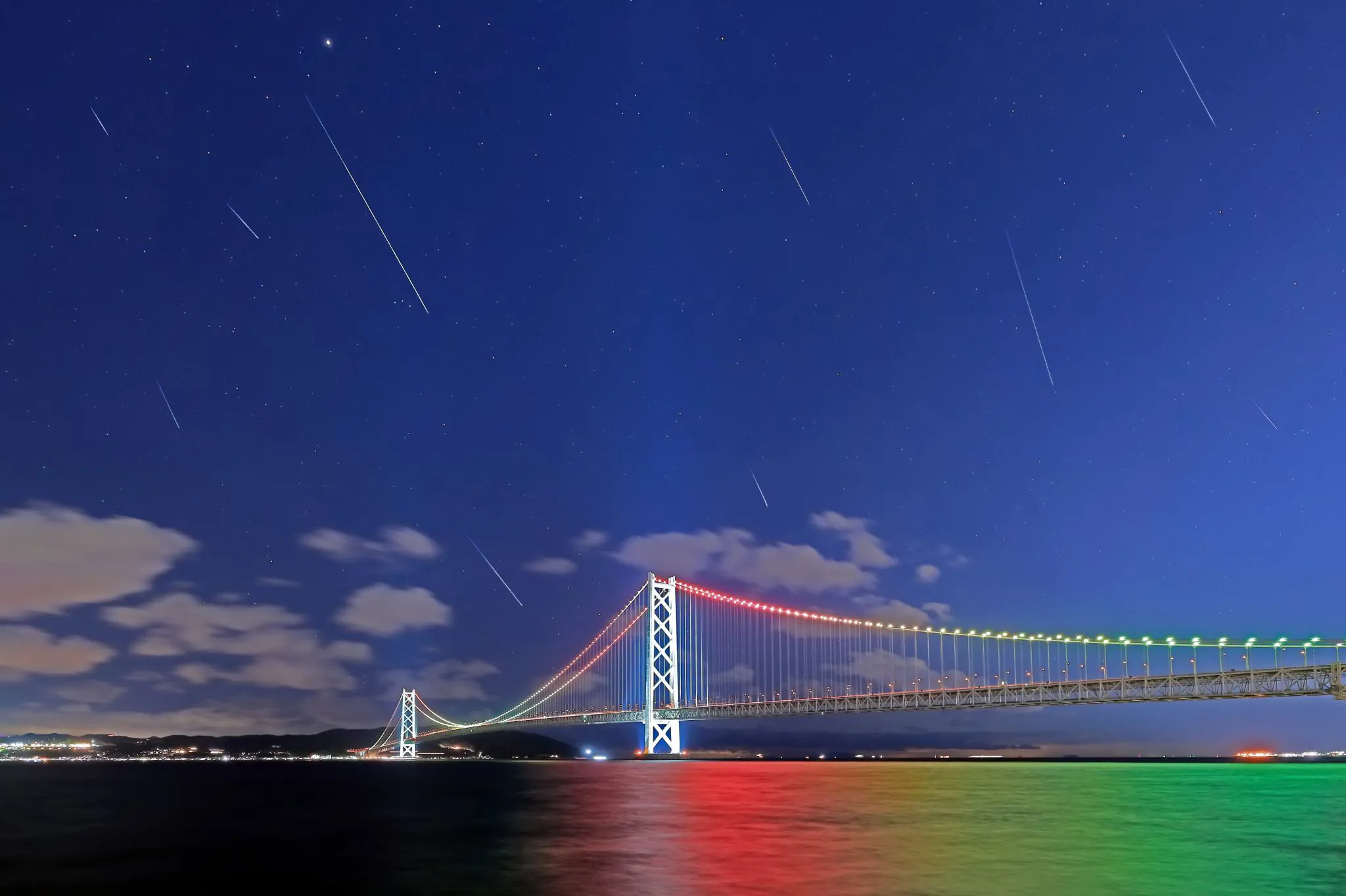明石海峡大橋に降る星 No.0000