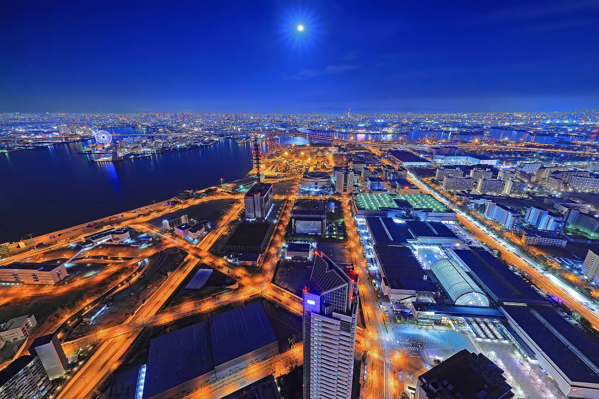 満月と大阪港の夜景 No.0000