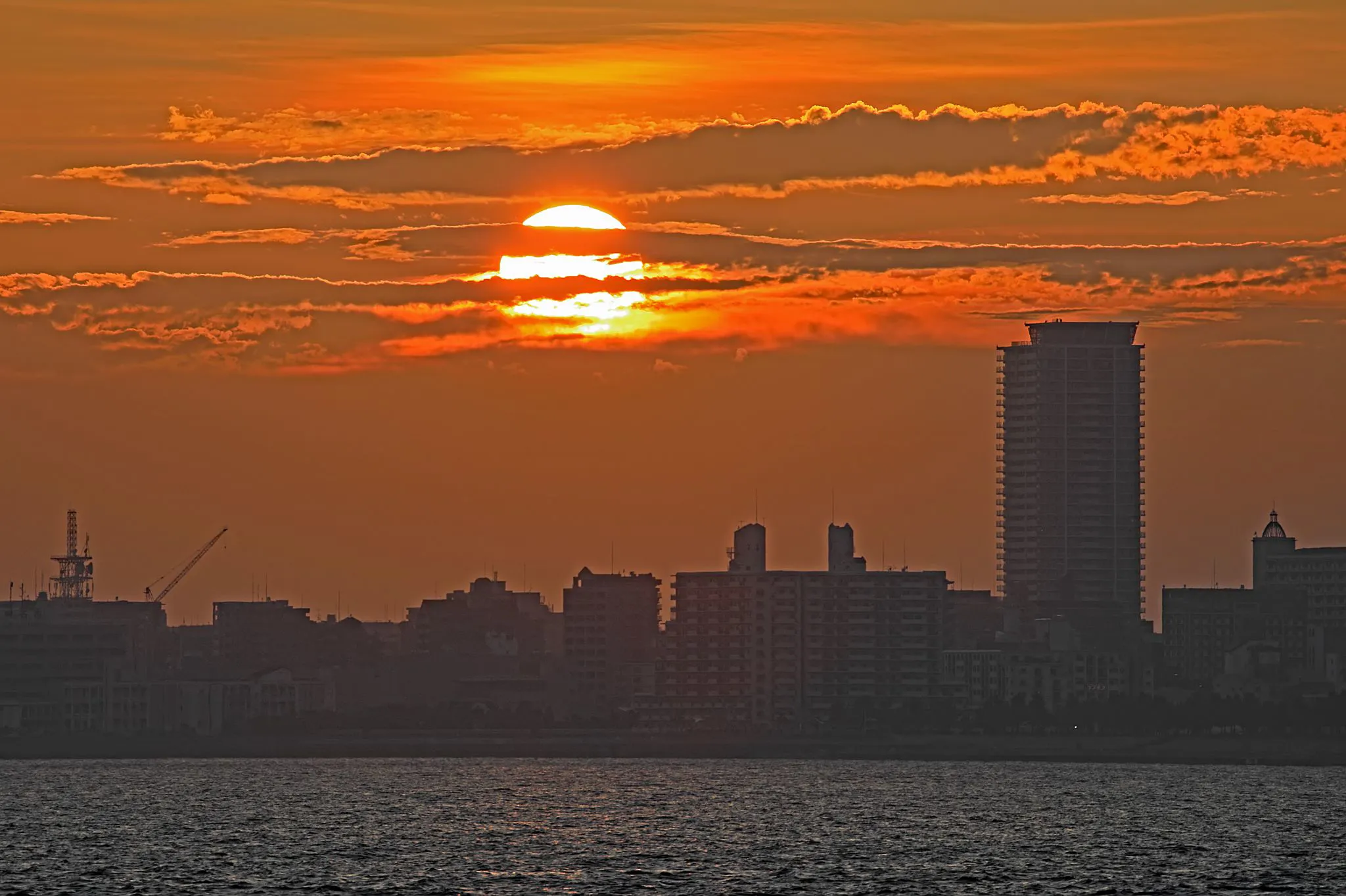 縞々の夕陽 No.0000