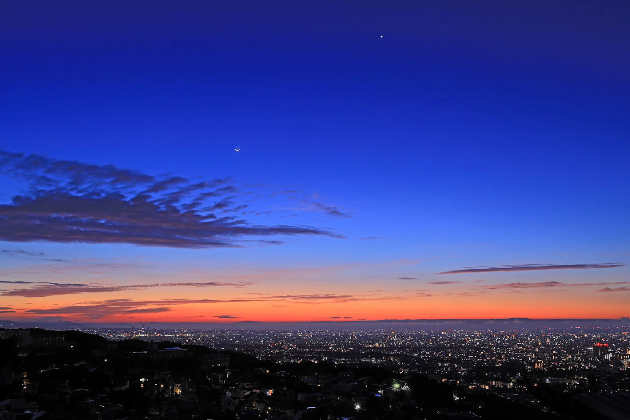 夜明けの月と金星 No.0000