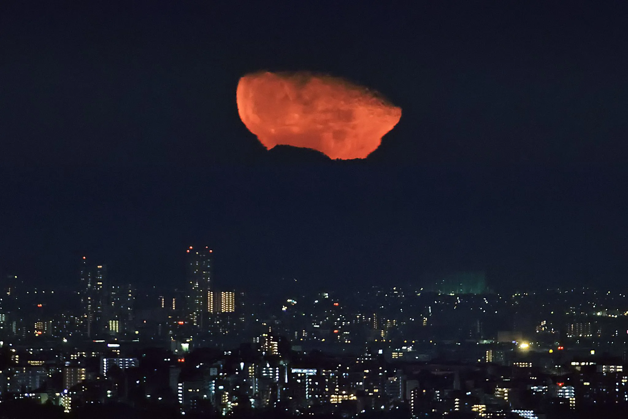 Moon Rise No.0001