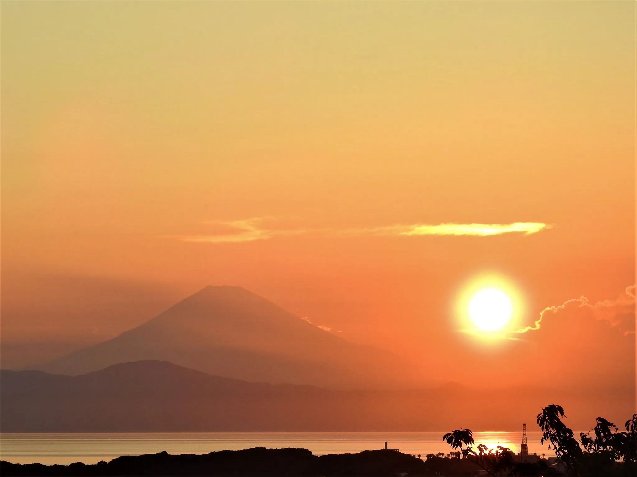 富士山と夕焼け雲の変化 No.0000