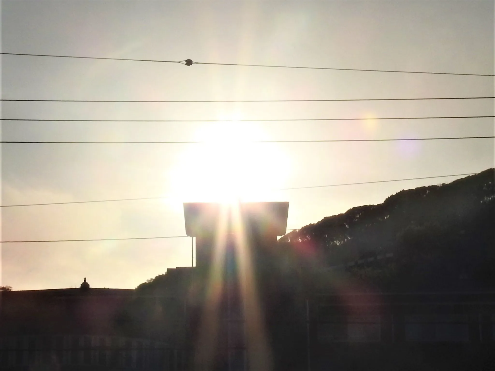 夕日とお堂のコラボ No.0001