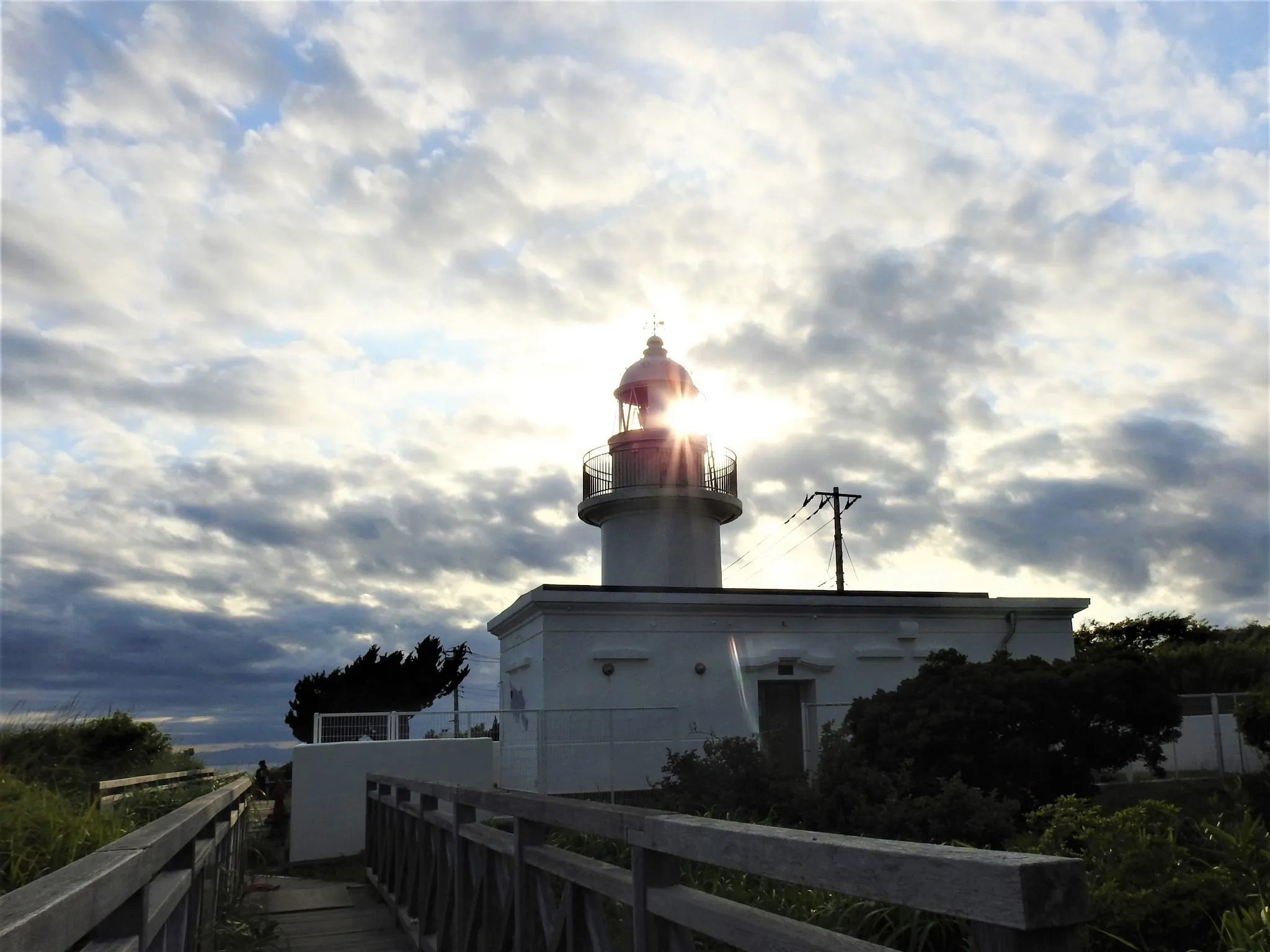 城ヶ島灯台と夕日 No.0000