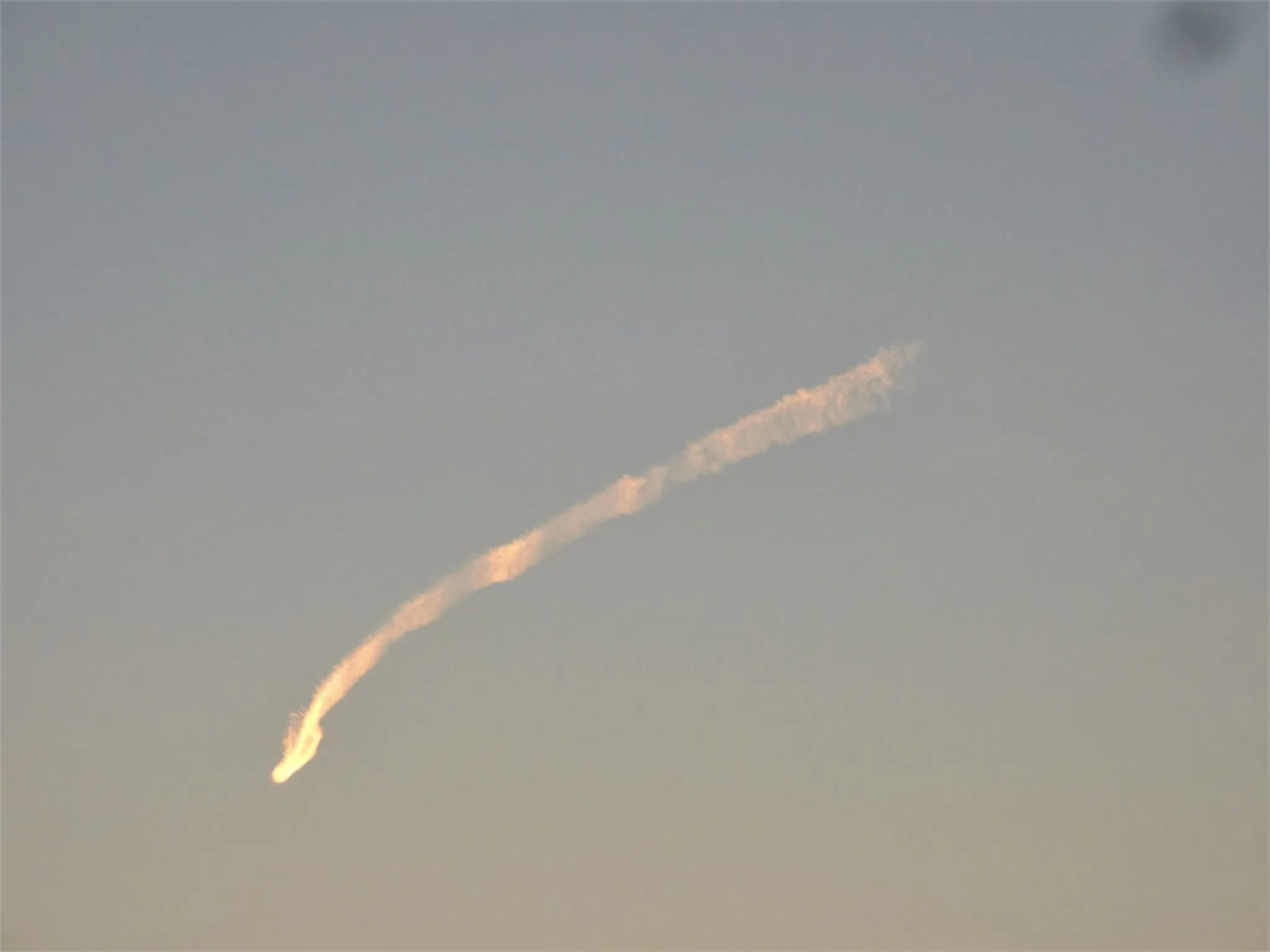 飛行雲が握色です No.0000