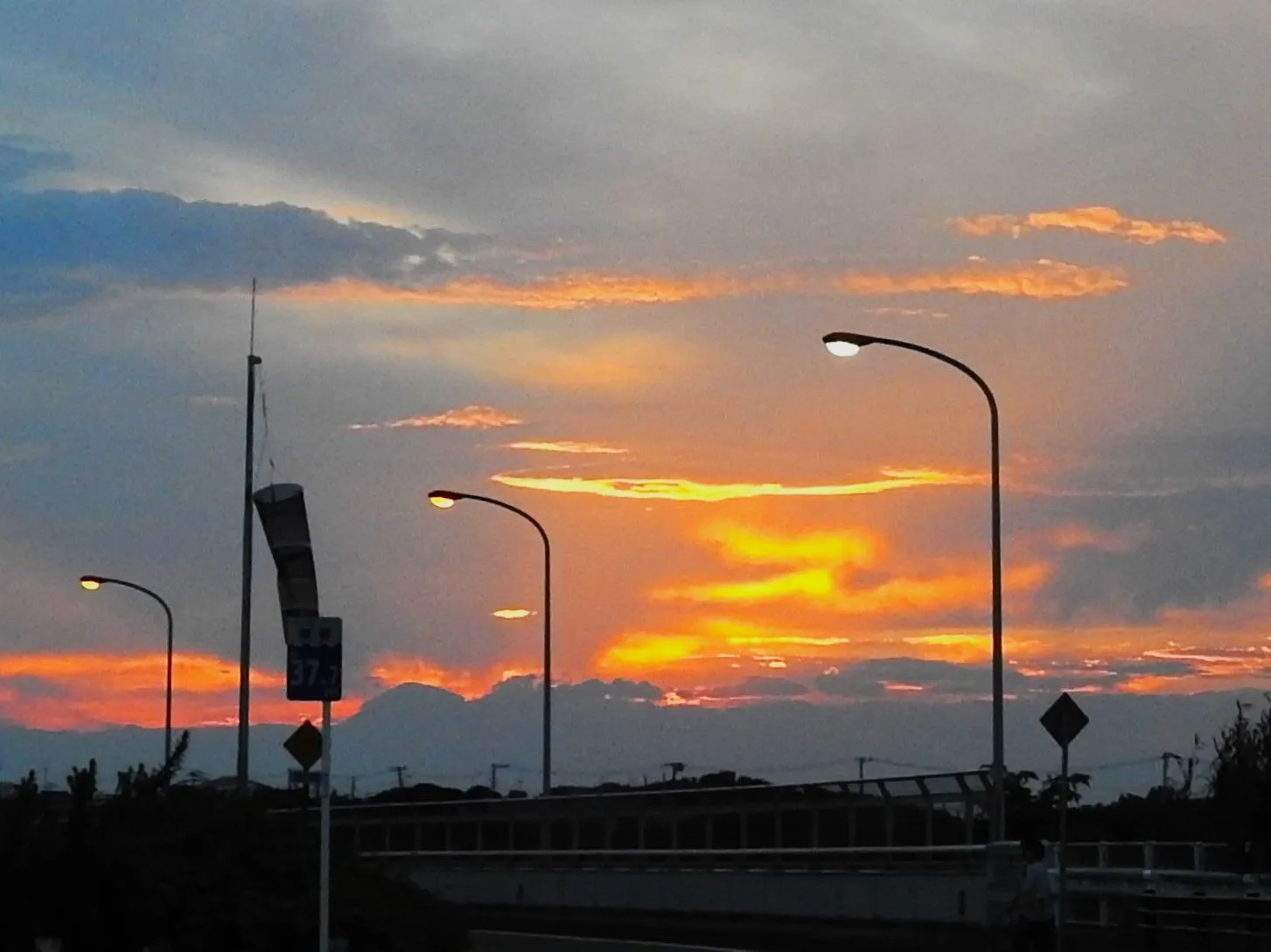 燃えるような夕焼け No.0000