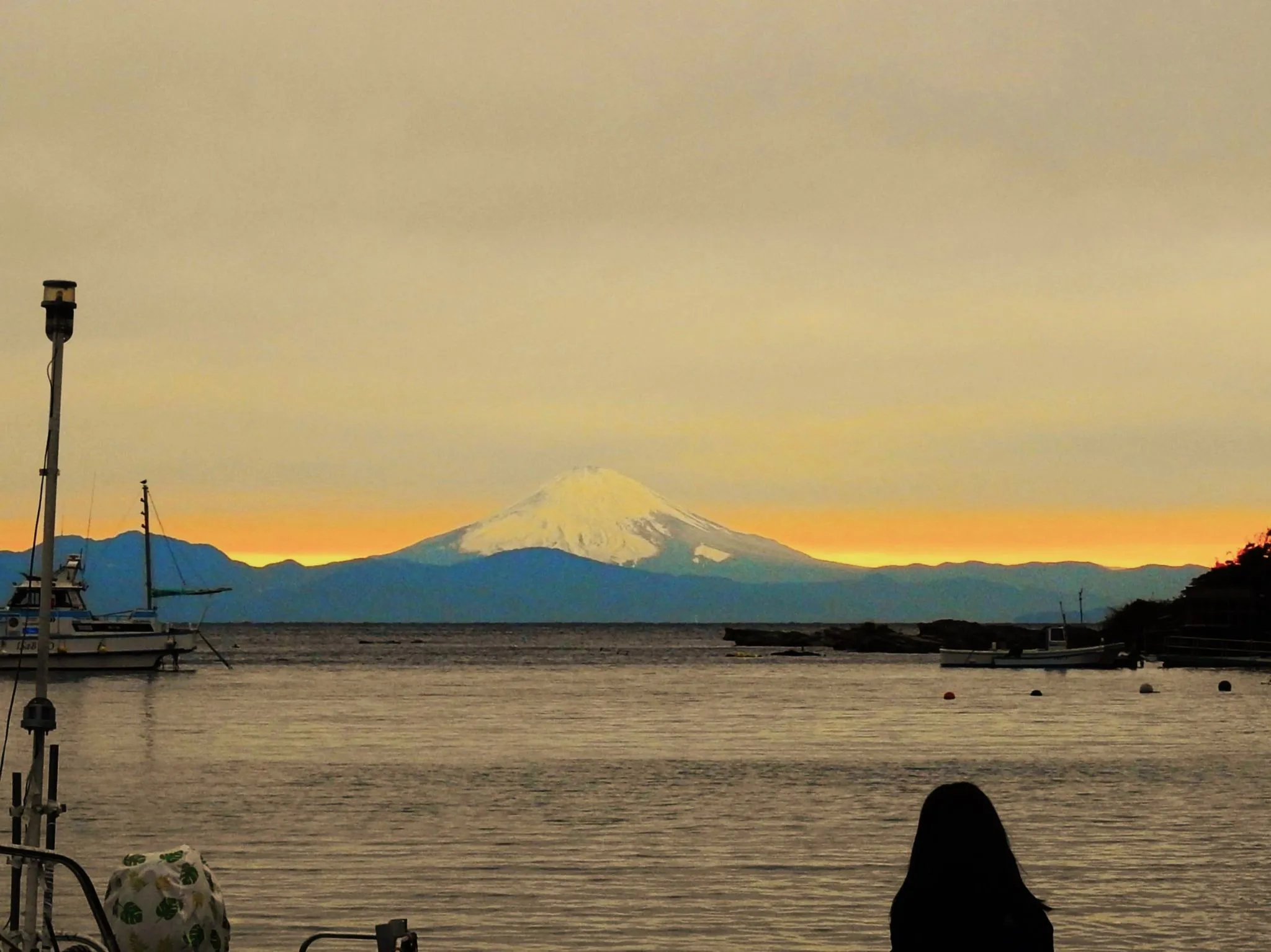 初冠雪の富士山 No.0000