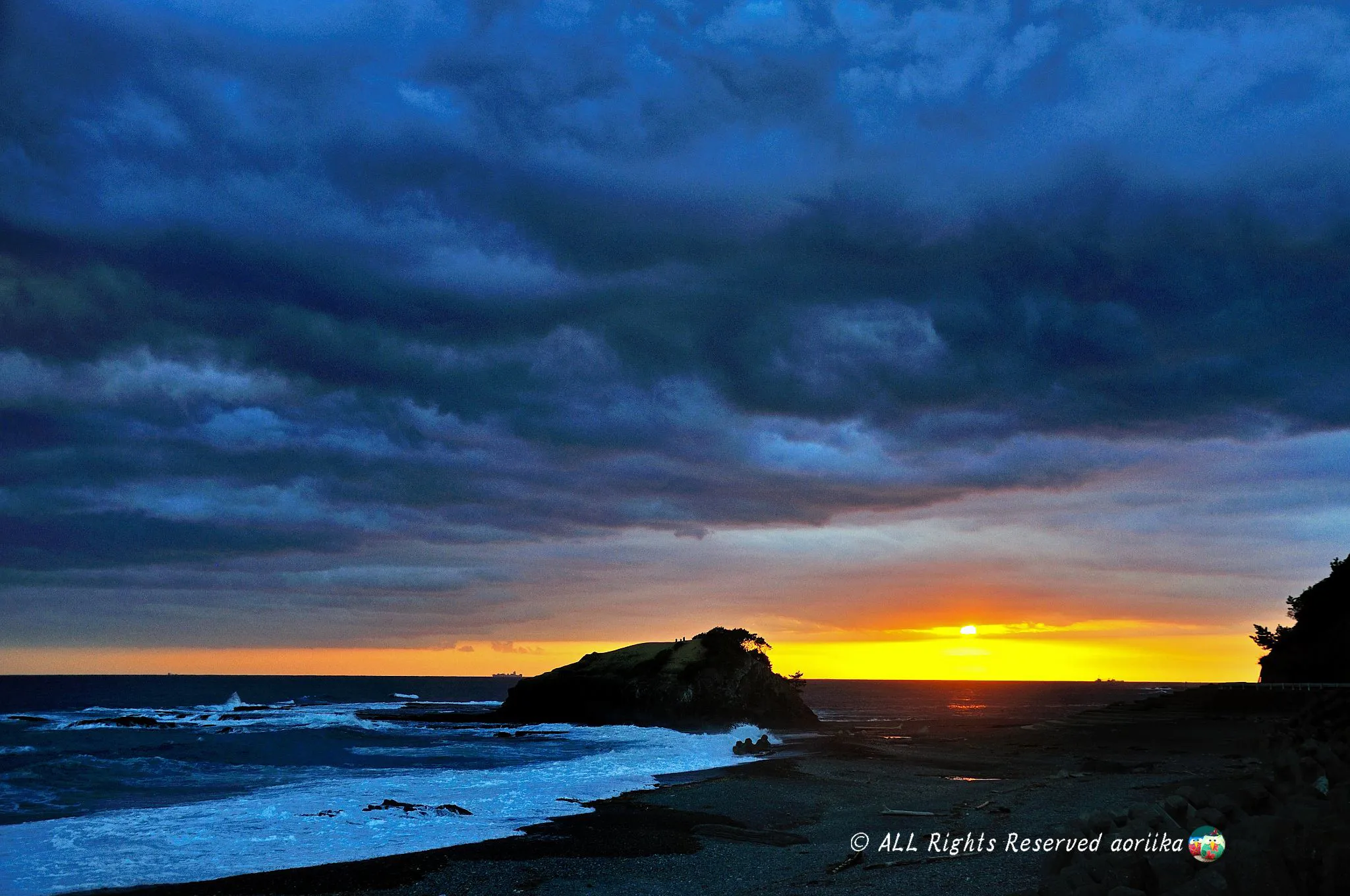 Bear's Rock sunset No.0000