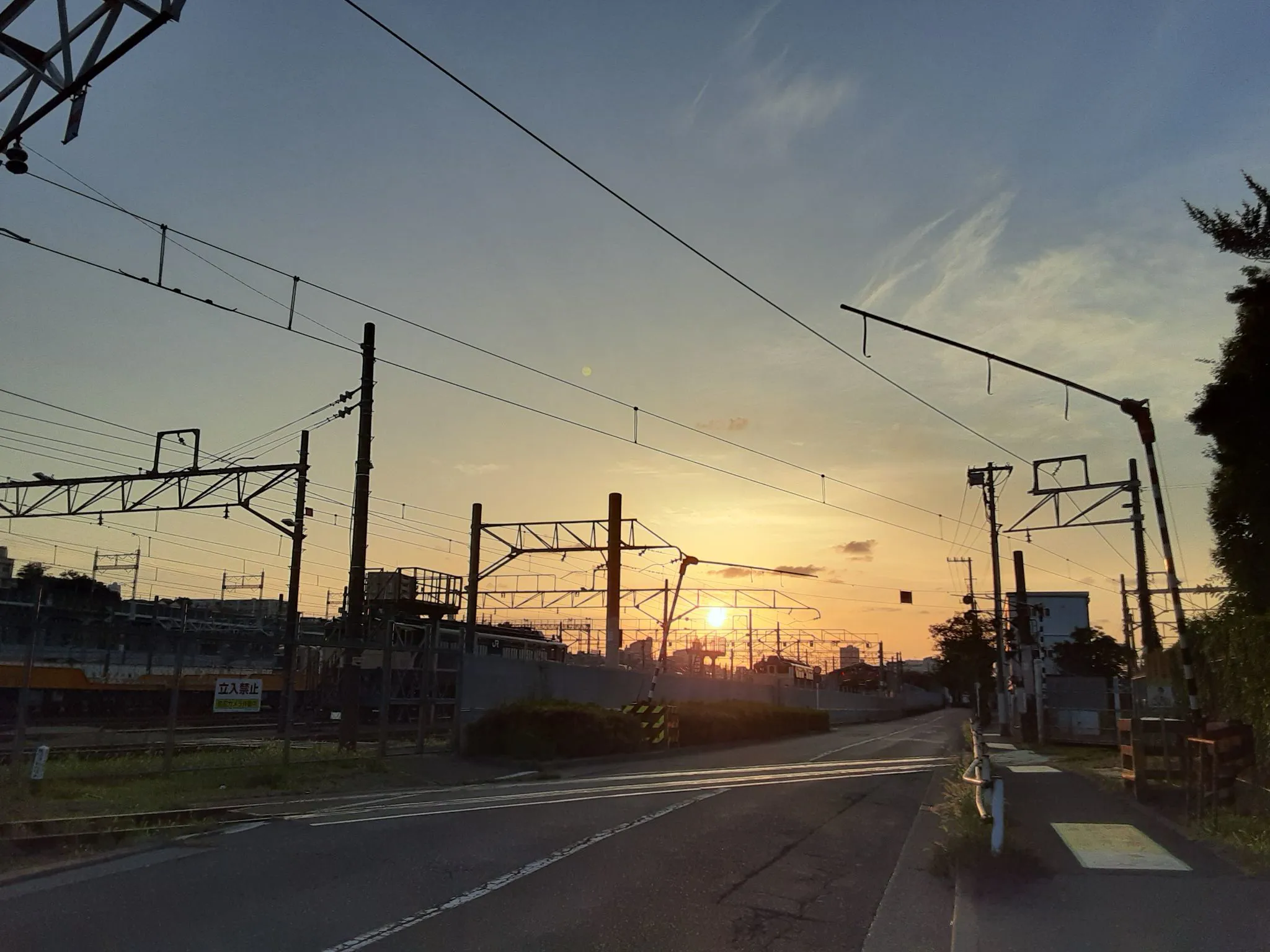 車両基地の夕焼け No.0000
